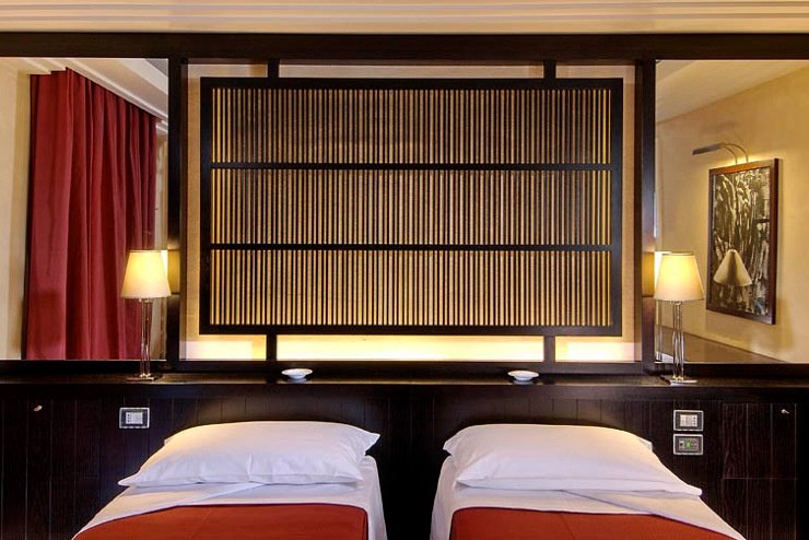 CHAMBRE DOUBLE CLASSIQUE Art Hotel Novecento Bologne, Italie CHAMBRE DOUBLE CLASSIQUE Art Hotel Novecento Bologne, Italie