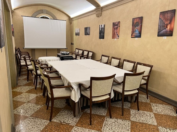 Salle del pozo  Art Hotel Commercianti Bologne