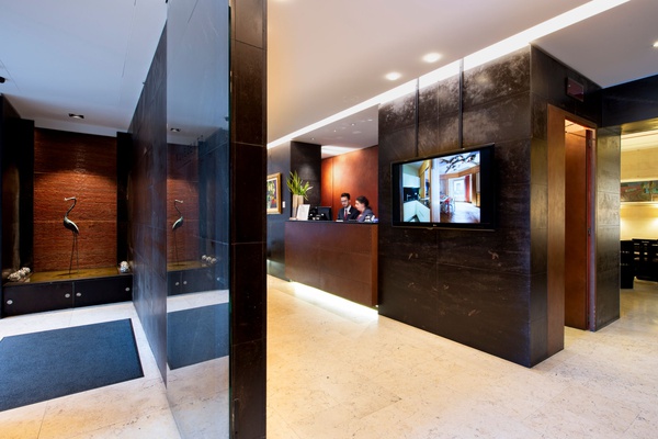 Reception 24h/24h art hotel novecento bologne Reception 24h/24h art hotel novecento bologne
