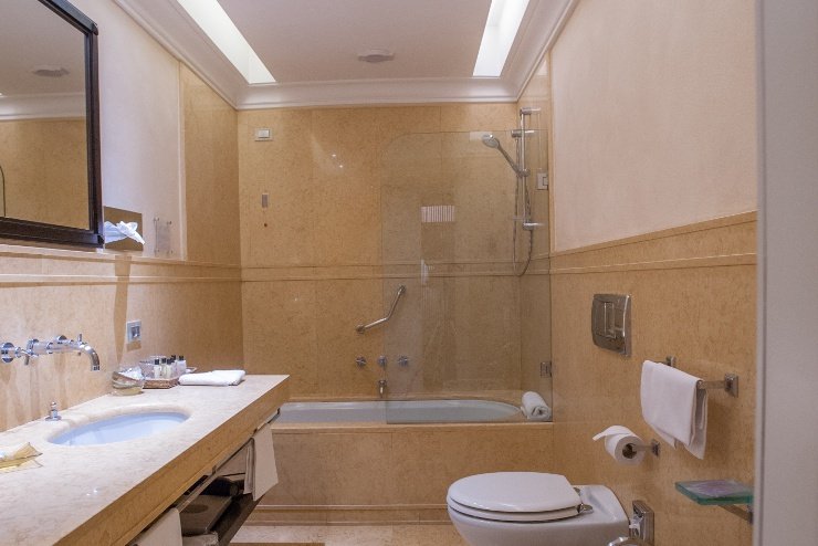 CHAMBRE DOUBLE CLASSIQUE Art Hotel Novecento Bologne, Italie CHAMBRE DOUBLE CLASSIQUE Art Hotel Novecento Bologne, Italie