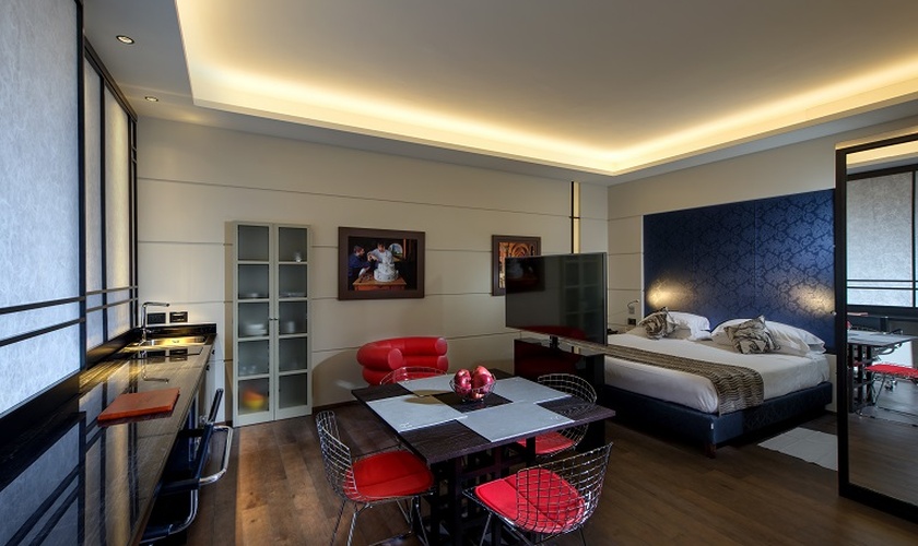 Luxury apartments  Art Hotel Commercianti Bologne