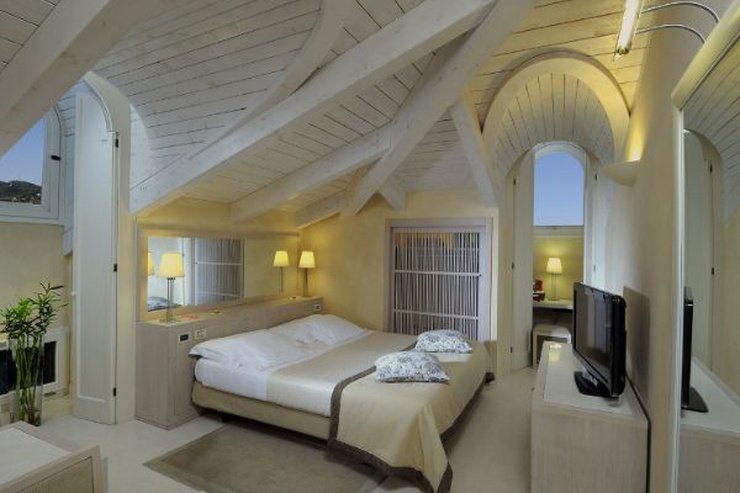 Chambre deluxe penthouse art hotel novecento bologne Chambre deluxe penthouse art hotel novecento bologne