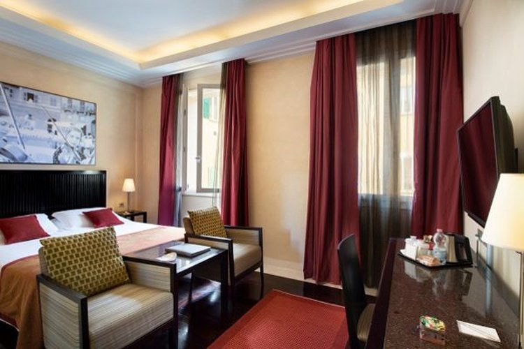 Art suite art hotel novecento bologne Art suite art hotel novecento bologne