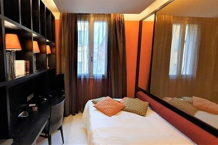 Chambre individuelle confort art hotel novecento bologne Chambre individuelle confort art hotel novecento bologne