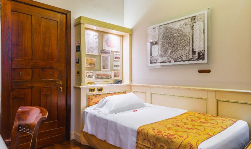 Chambre individuelle  Art Hotel Commercianti Bologne