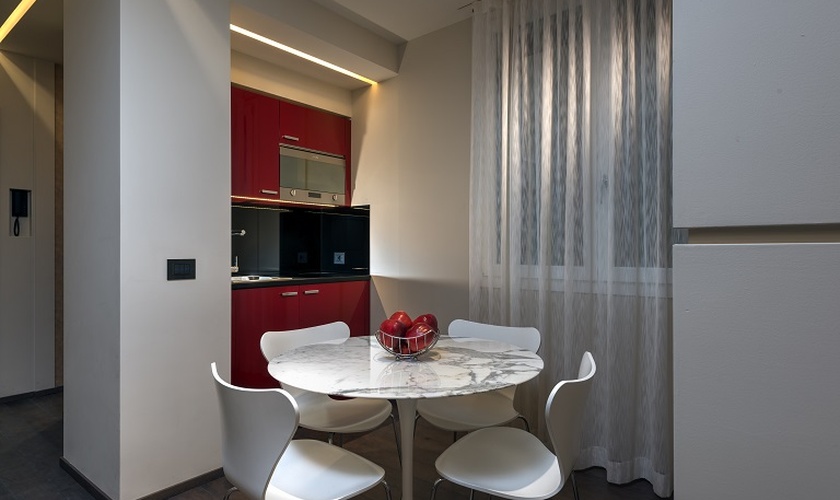 Luxury apartments  Art Hotel Commercianti Bologne