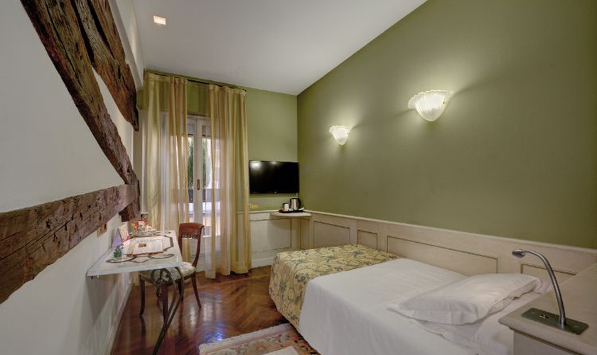 Chambre individuelle Art Hotel Commercianti Bologne Chambre individuelle Art Hotel Commercianti Bologne