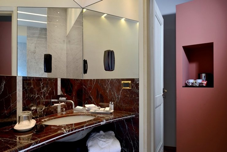 JUNIOR SUITE DELUXE Art Hotel Commercianti Bologne, Italie JUNIOR SUITE DELUXE Art Hotel Commercianti Bologne, Italie
