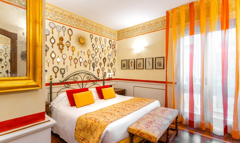 Chambre Double Deluxe Art Hôtel Commercianti Bologne Chambre Double Deluxe Art Hôtel Commercianti Bologne