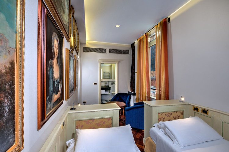 Chambre double classique art hotel commercianti bologne Chambre double classique art hotel commercianti bologne
