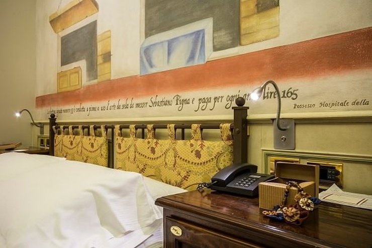 Chambre double classique art hotel commercianti bologne Chambre double classique art hotel commercianti bologne