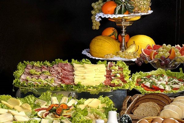 Petit-dejeuner buffet compris de 7:00 au 11:00 art hotel novecento bologne Petit-dejeuner buffet compris de 7:00 au 11:00 art hotel novecento bologne