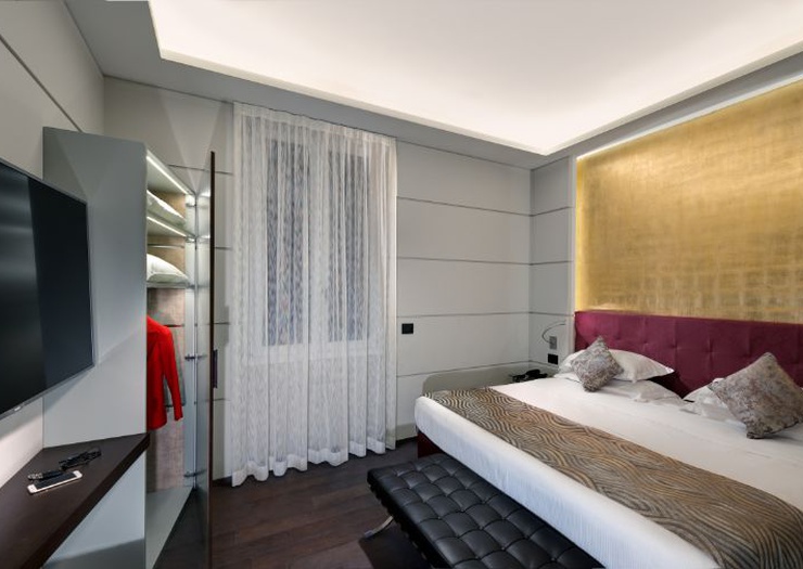 Luxury apartments  Art Hotel Commercianti Bologne