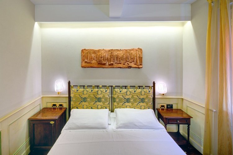 Chambre double classique art hotel commercianti bologne Chambre double classique art hotel commercianti bologne