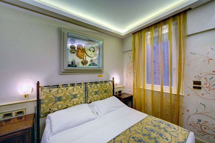 Chambre double classique art hotel commercianti bologne Chambre double classique art hotel commercianti bologne