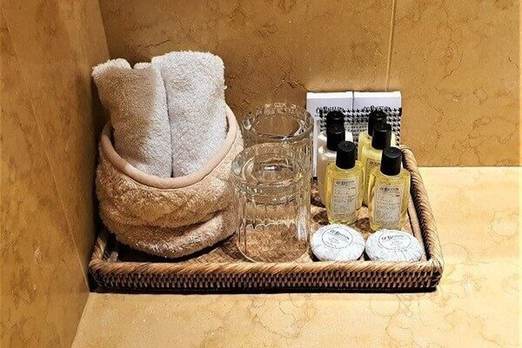 Art suite art hotel novecento bologne Art suite art hotel novecento bologne