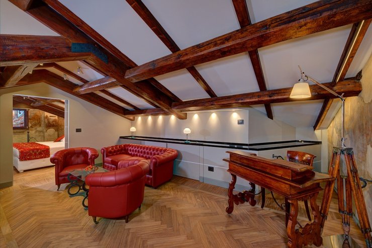 Suites art hotel commercianti bologne Suites art hotel commercianti bologne