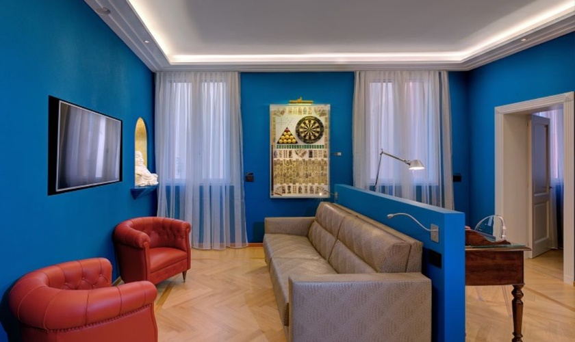 Luxury apartments battibecco  Art Hotel Commercianti Bologne