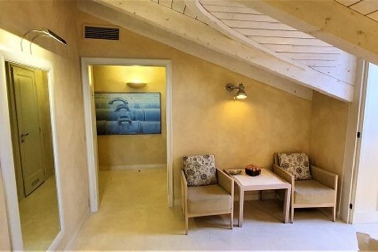 Chambre deluxe penthouse art hotel novecento bologne Chambre deluxe penthouse art hotel novecento bologne