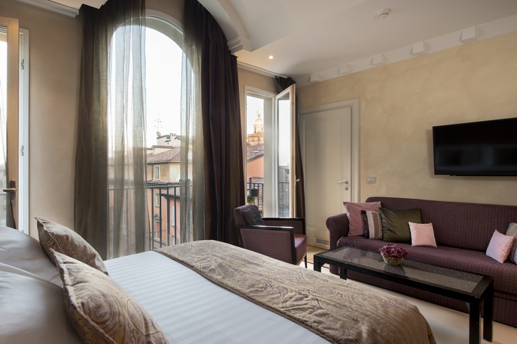 Suite galileo art hotel novecento bologne Suite galileo art hotel novecento bologne