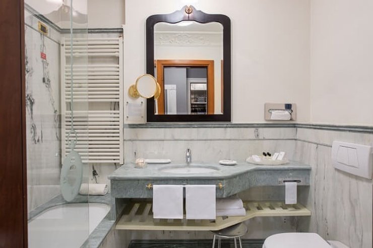 SUITE DELUXE Art Hotel Orologio Bologne, Italie SUITE DELUXE Art Hotel Orologio Bologne, Italie