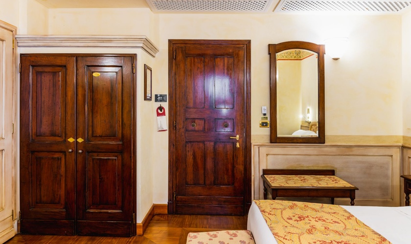 Chambre Double Deluxe avec Terrasse Art Hôtel Commercianti Bologne Chambre Double Deluxe avec Terrasse Art Hôtel Commercianti Bologne