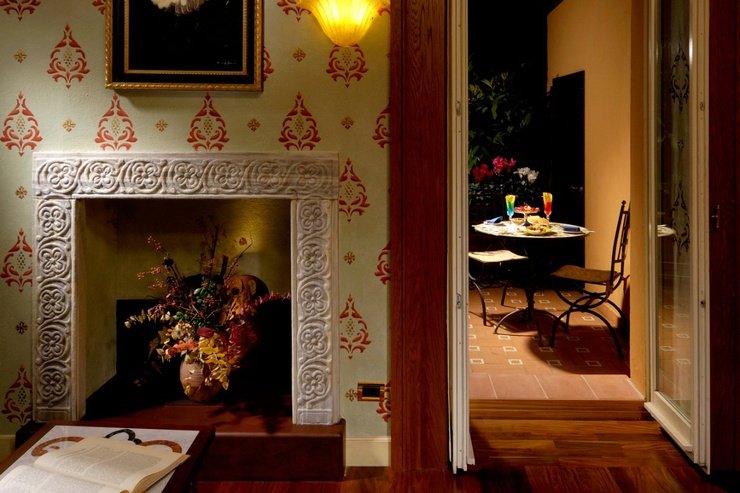 Junior suite deluxe art hotel commercianti bologne Junior suite deluxe art hotel commercianti bologne