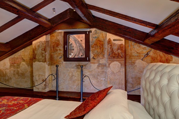 Suites art hotel commercianti bologne Suites art hotel commercianti bologne