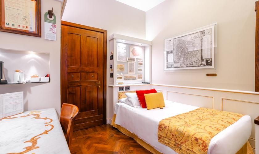 Chambre Individuelle Art Hôtel Commercianti Bologne Chambre Individuelle Art Hôtel Commercianti Bologne