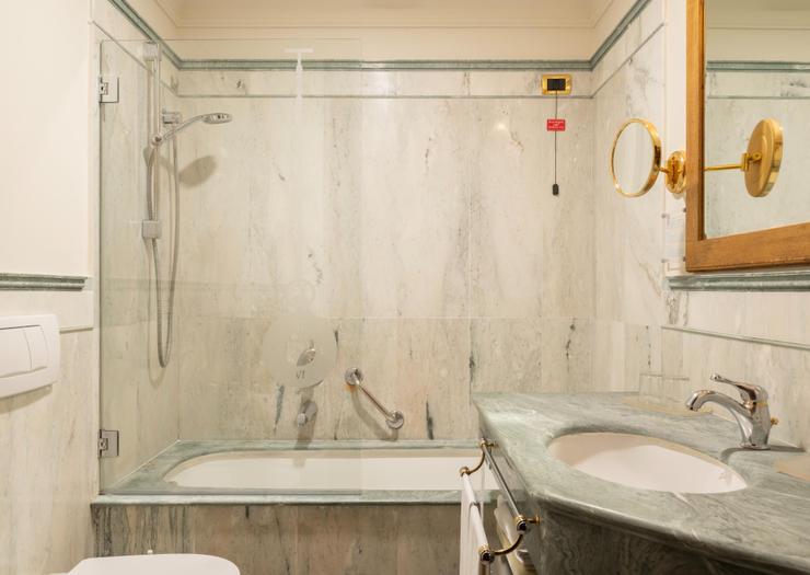 Chambre Classique Art Hotel Orologio Bologne Chambre Classique Art Hotel Orologio Bologne