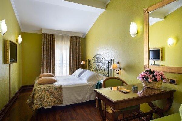Chambre Deluxe Art Hotel Orologio Bologne Chambre Deluxe Art Hotel Orologio Bologne