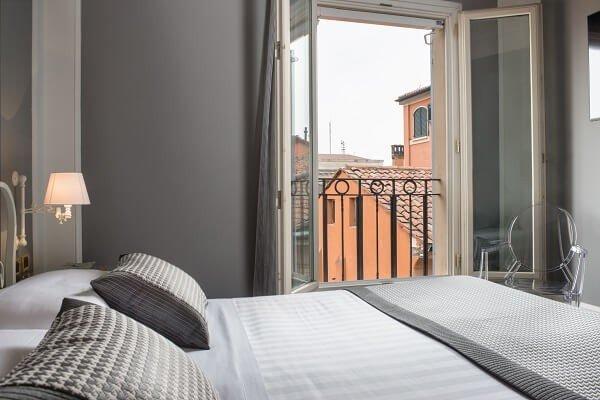 Suite Deluxe Ai Colli Art Hotel Orologio Bologne Suite Deluxe Ai Colli Art Hotel Orologio Bologne